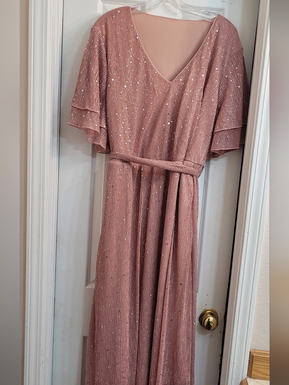 BloomChic Dusty Rose Sparkle V-Neck Maxi Dress